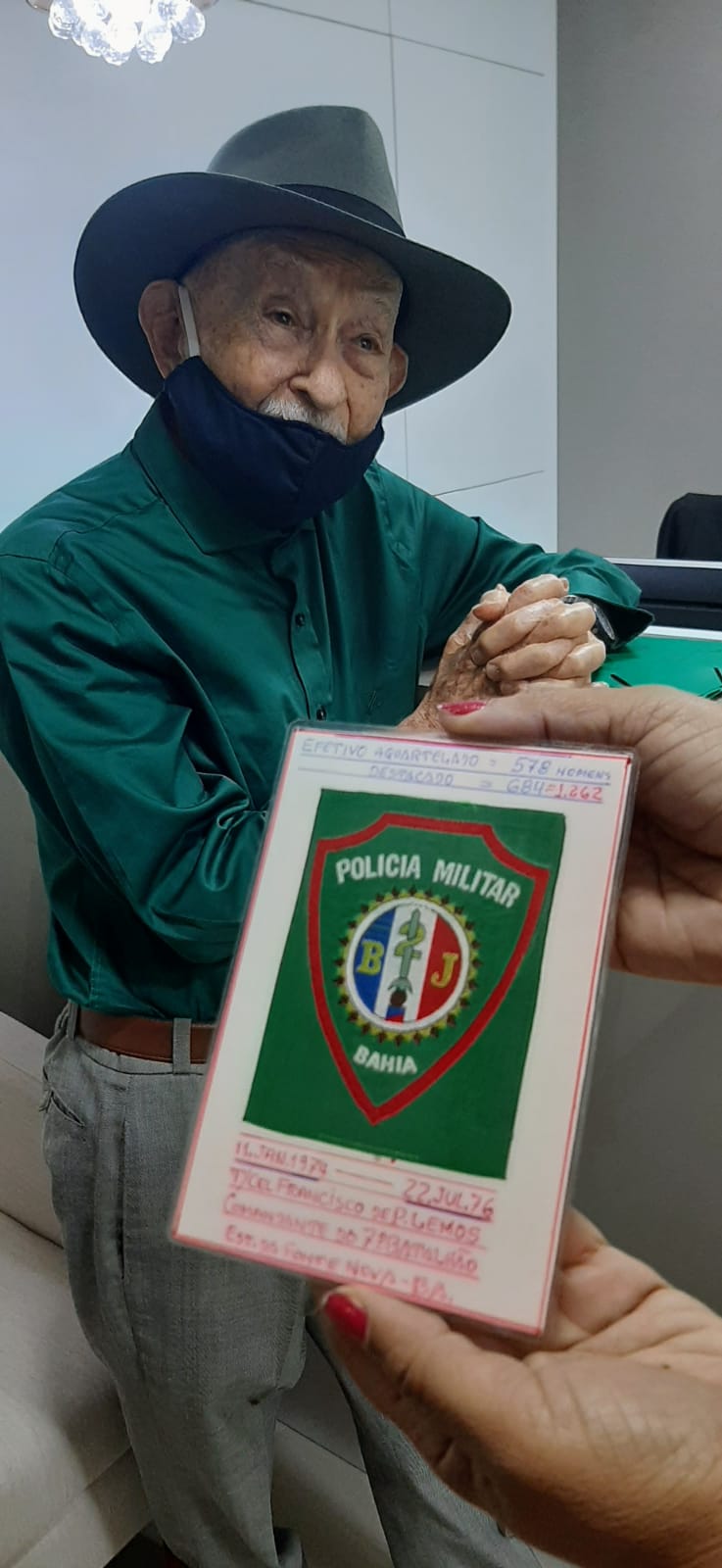 VISITA DO “CORONEL CHICO MINEIRO” À FORÇA INVICTA RENDEU MAIS QUE UM  DEDINHO DE PROSA – Força Invicta